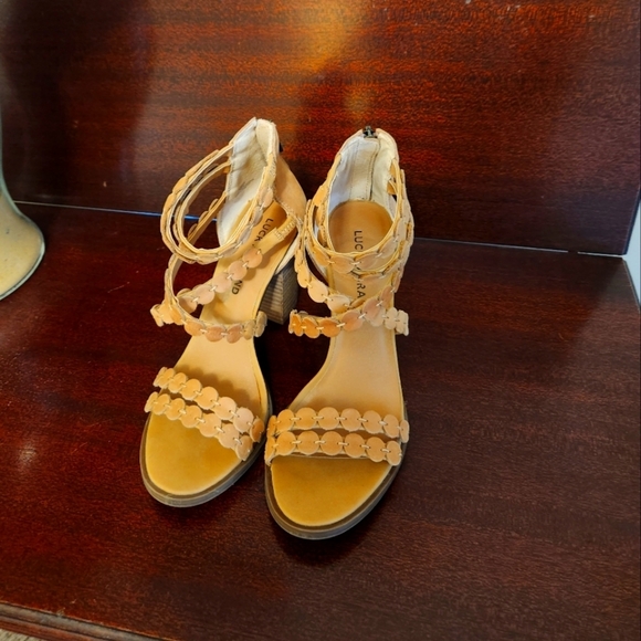 Lucky Brand Shoes - Lucky Brand shoes